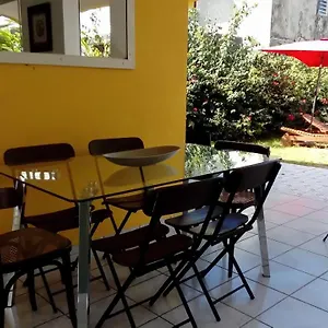 Maison Cécilia Hébergement de vacances Port-Louis